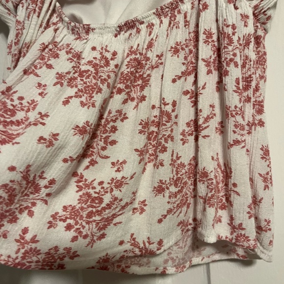 Mi Ami Women’s Baby Doll Top Open Back Size Medium Cropped Floral Design - Picture 3 of 5